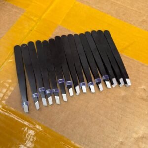 Tweezers